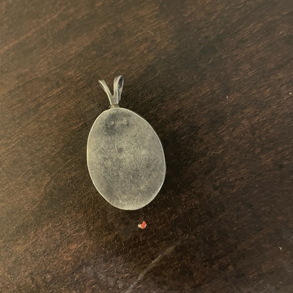 Vintage sterling and green stoned pendant - Picture 3 of 3